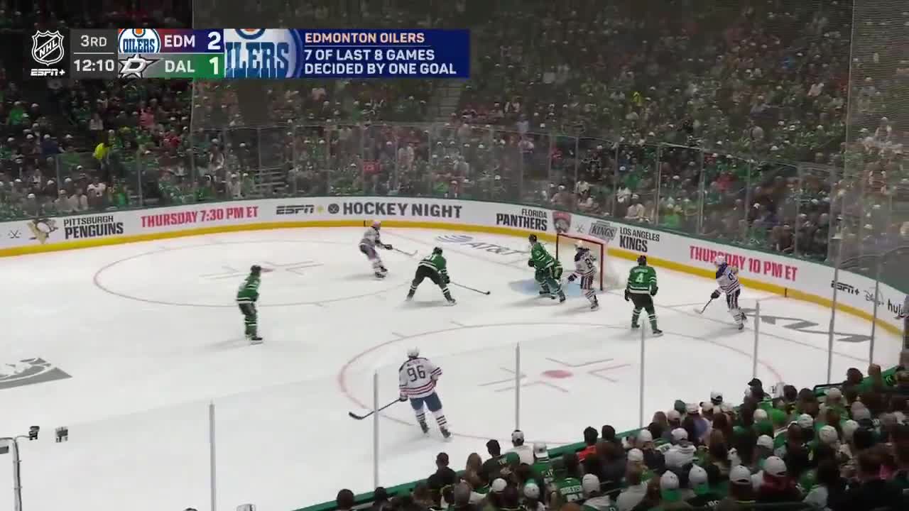 RNH WHATTA PASS to McDavid