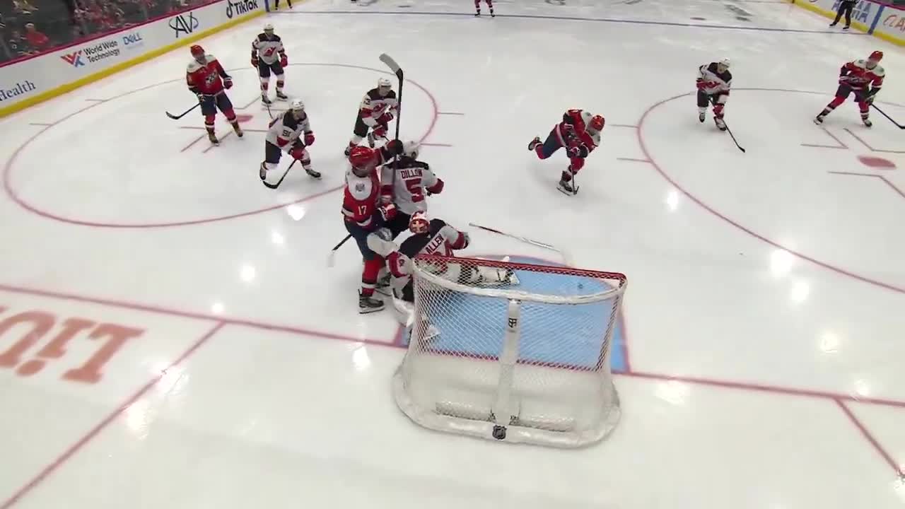 Ovi with the silky smooth pass to McMichael for the easy goal