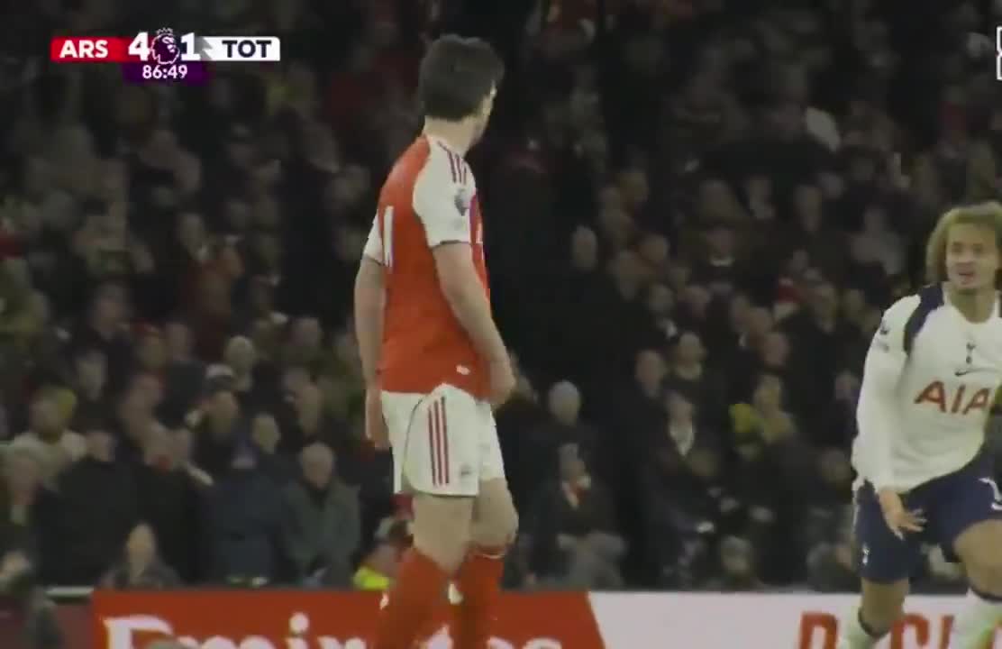 Declan Rice got into a heated exchange with Xavi Simons.