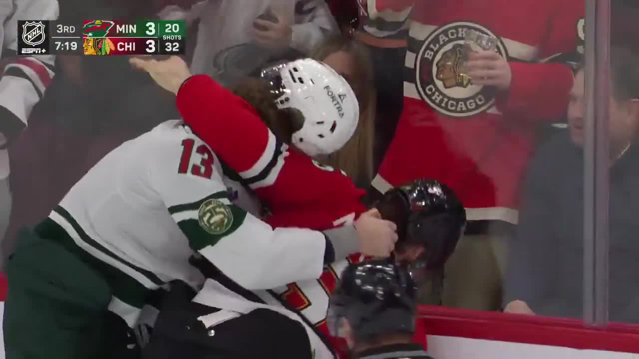 Trenin and Murphy exchange some blows