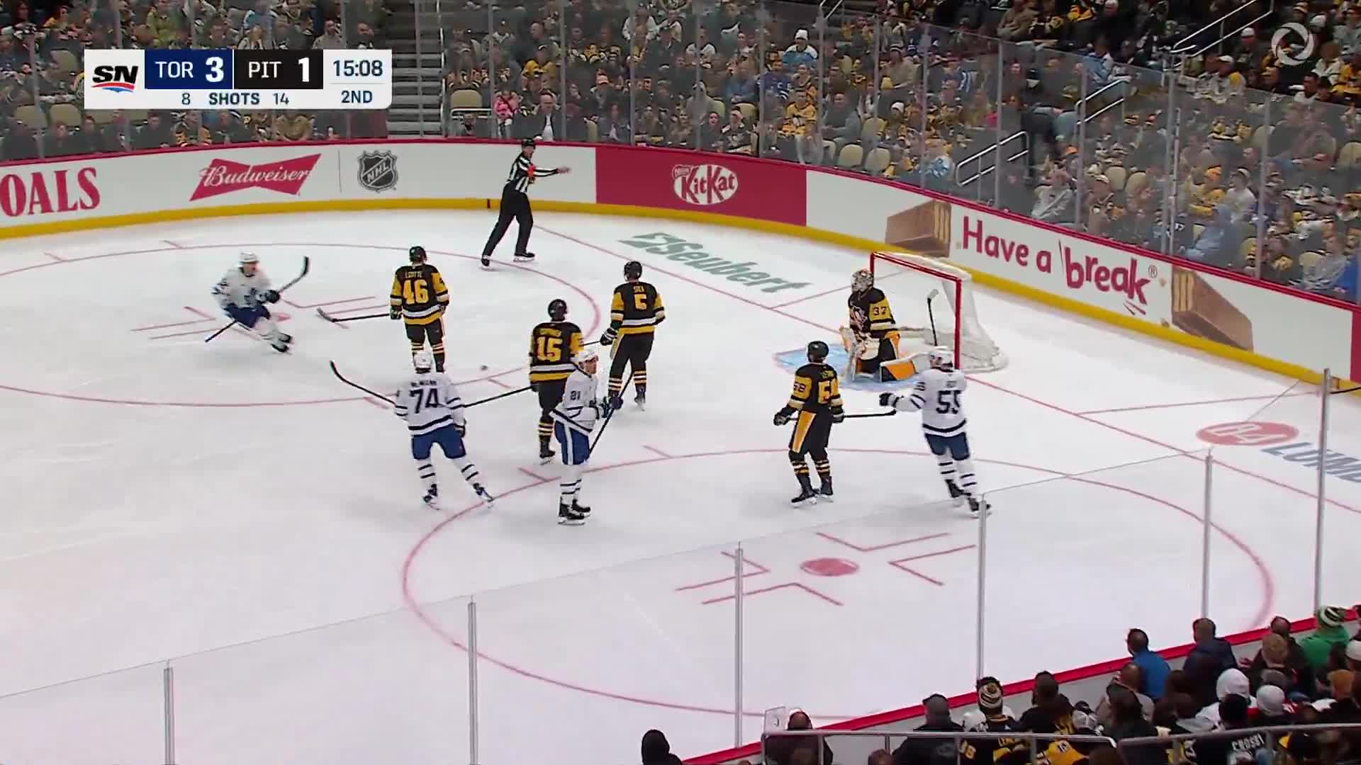 Dakota Joshua makes it 4-1 and puts an end to Silovs night