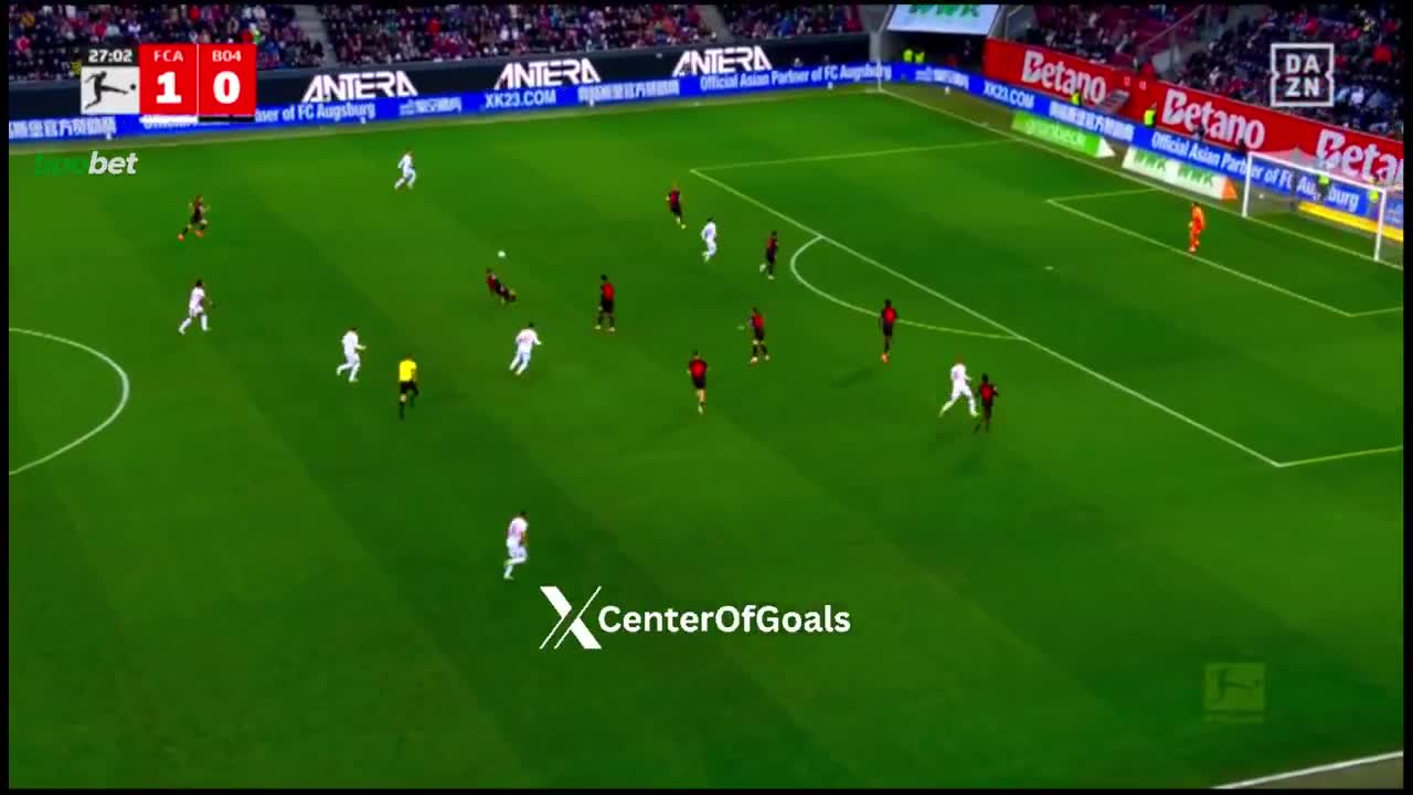 Augsburg 2 - 0 Bayer Leverkusen - Anton Kade 28'