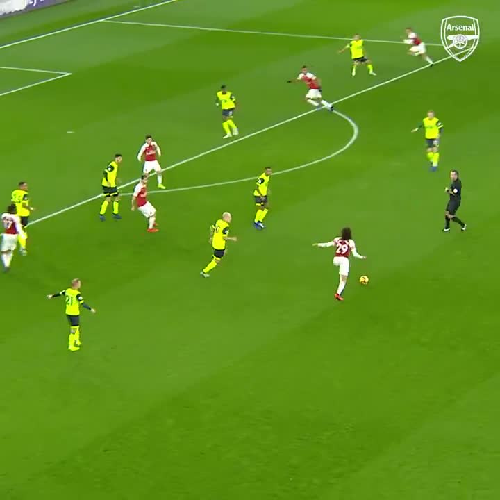 Lucas Torreira đ