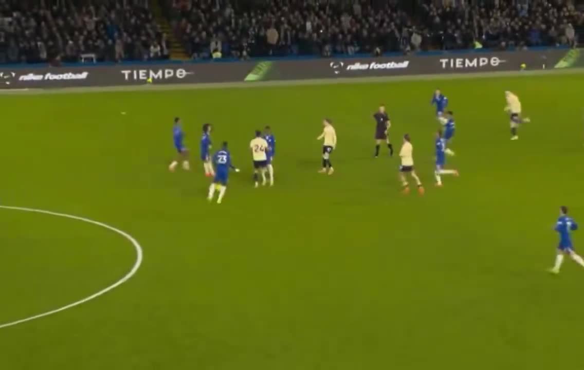 Fofana’s reaction after committing a foul on an Everton player