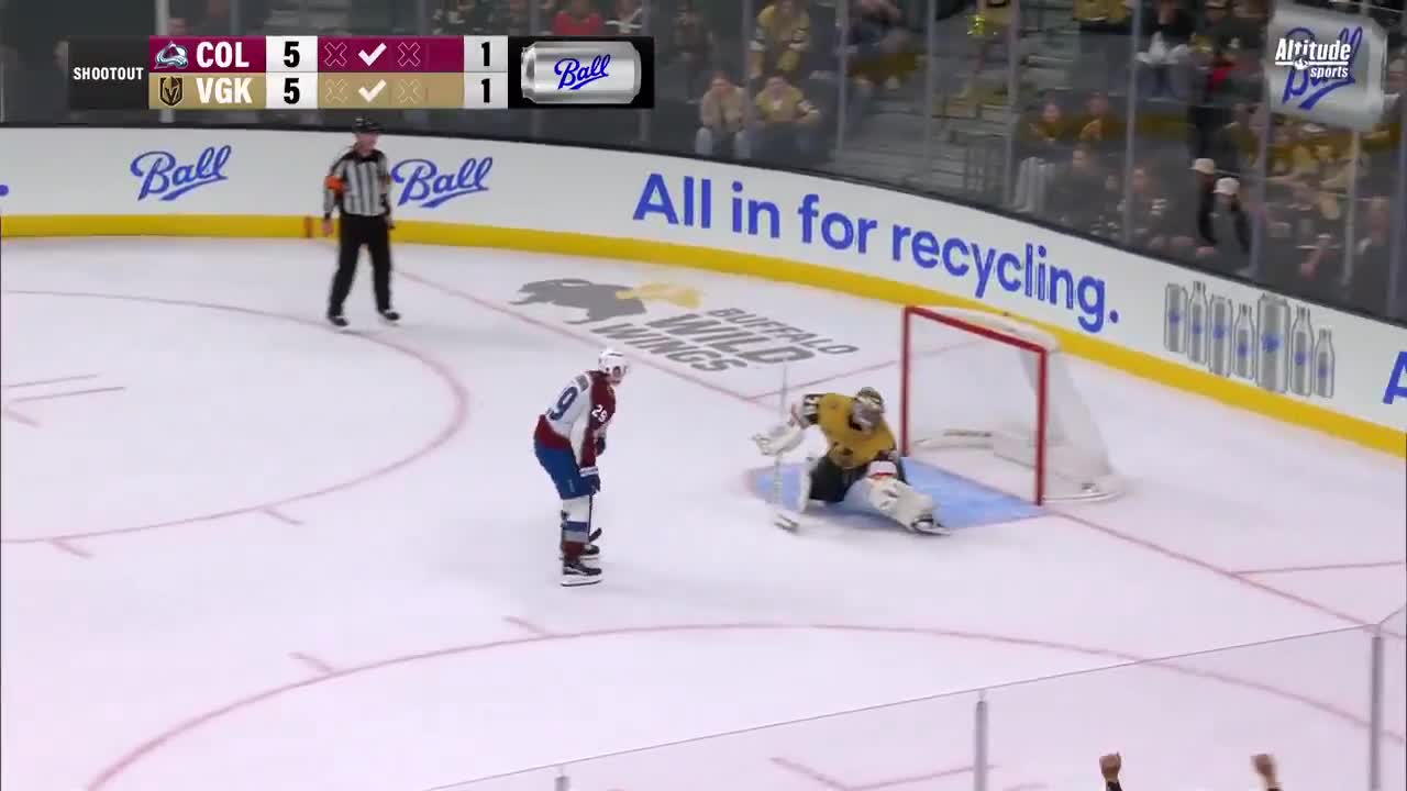 MacKinnon wins it in the shootout by going 60 to 0 real quick and snipes it 🌬️🚨