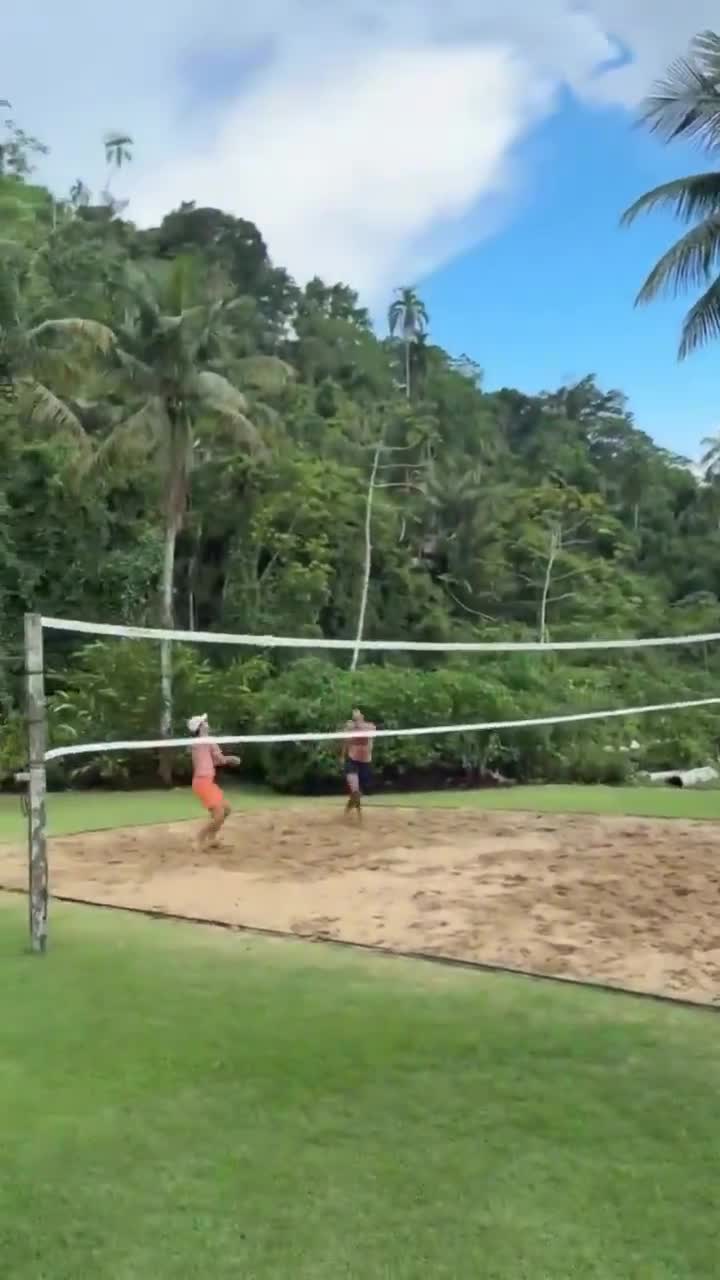 Max Verstappen has fun playing volleyball in Brazil.