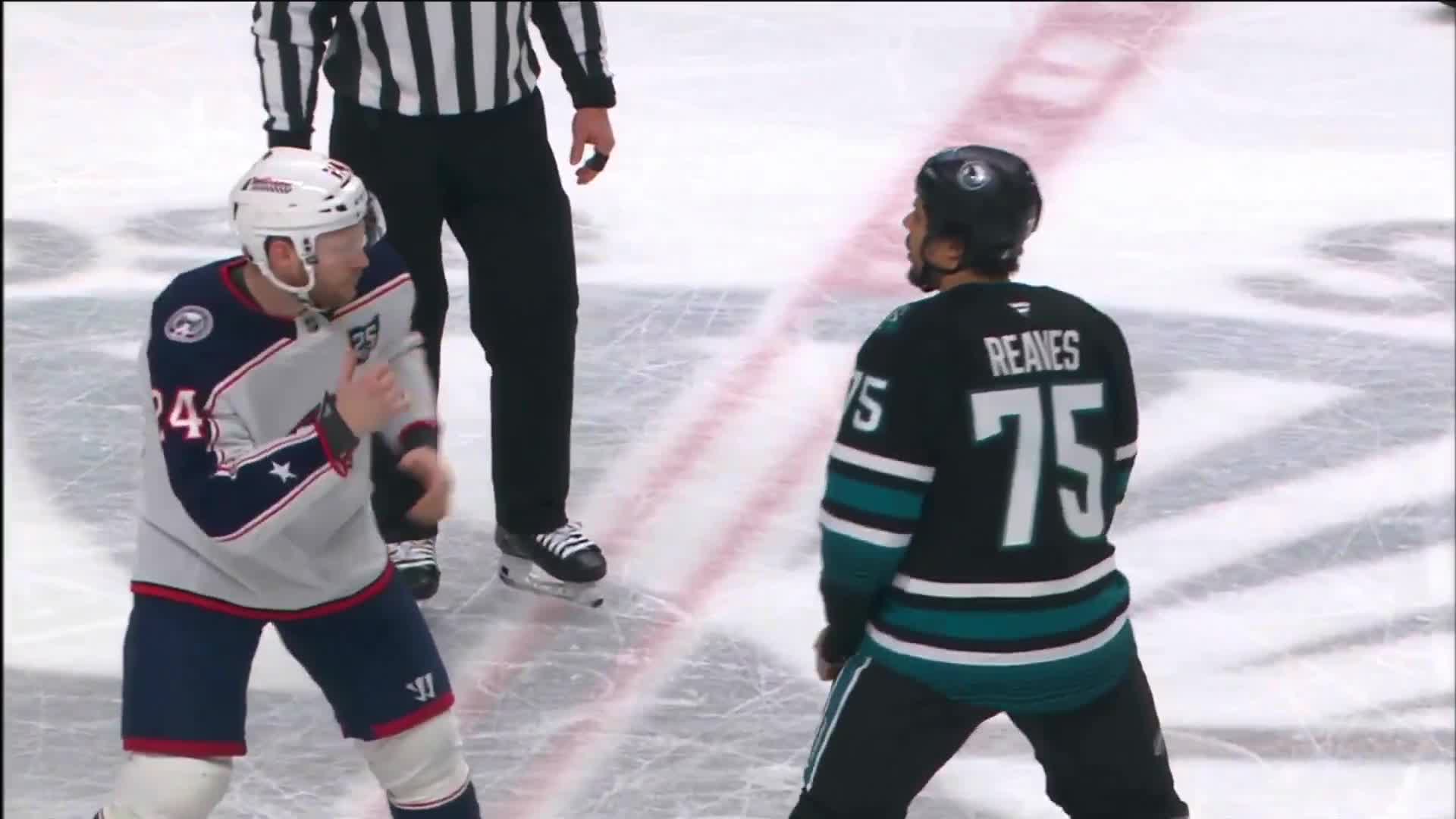 Olivier and Ryan Reaves drop the gloves and fight.
