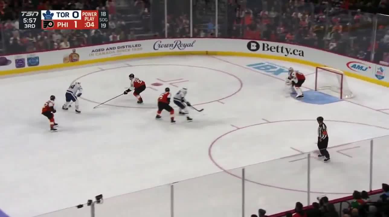SCOTT LAUGHTON WITH THE SHORTHANDED GOAL IN HIS RETURN TO PHILLY