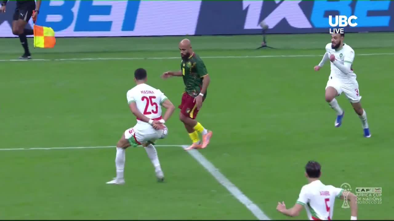 Here is the penalty that Bryan Mbeumo was not awarded against Morocco.