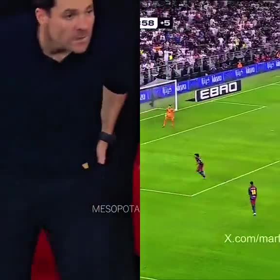 Xabi's reaction to Carreras' miss in the...