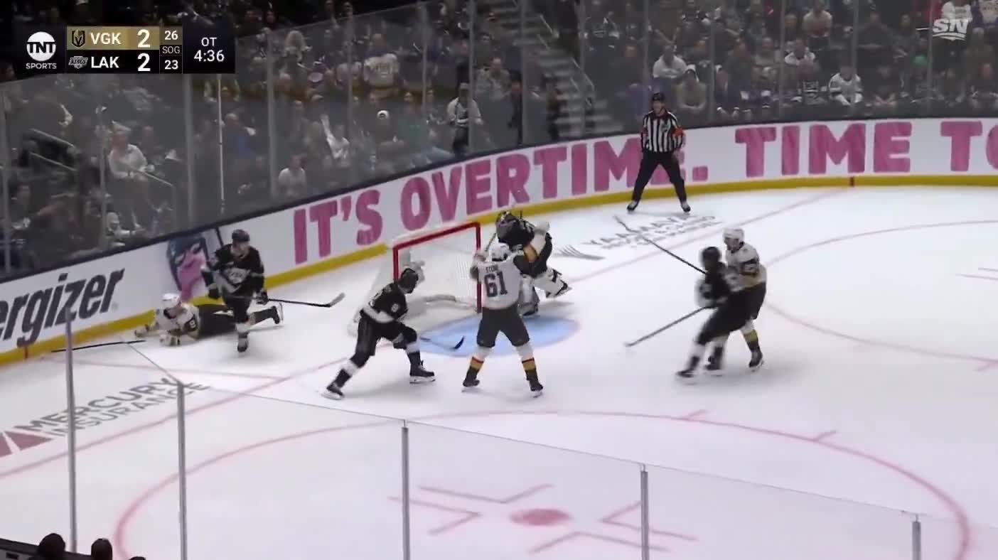 EICHEL WITH THE DIVING WRAPAROUND PASS T...