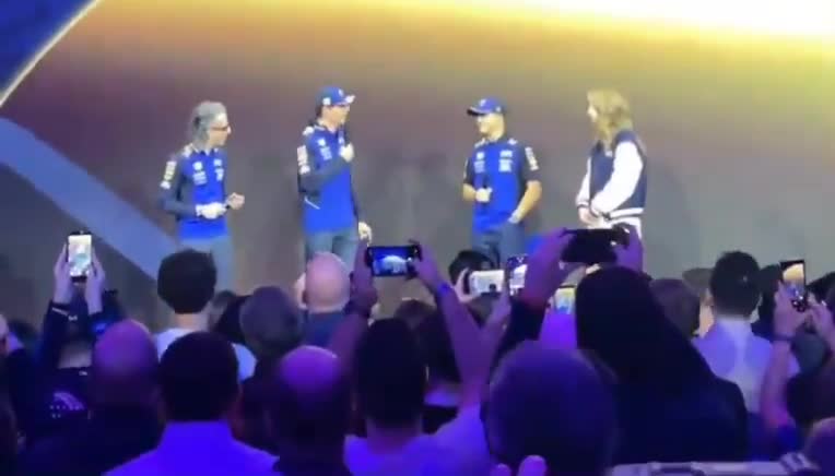 -max talking about the new team kit- In...