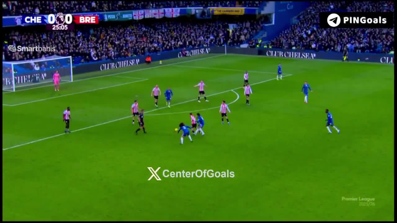 JOAO PEDRO SCORED BUT IT'S OFFSIDE! (1)