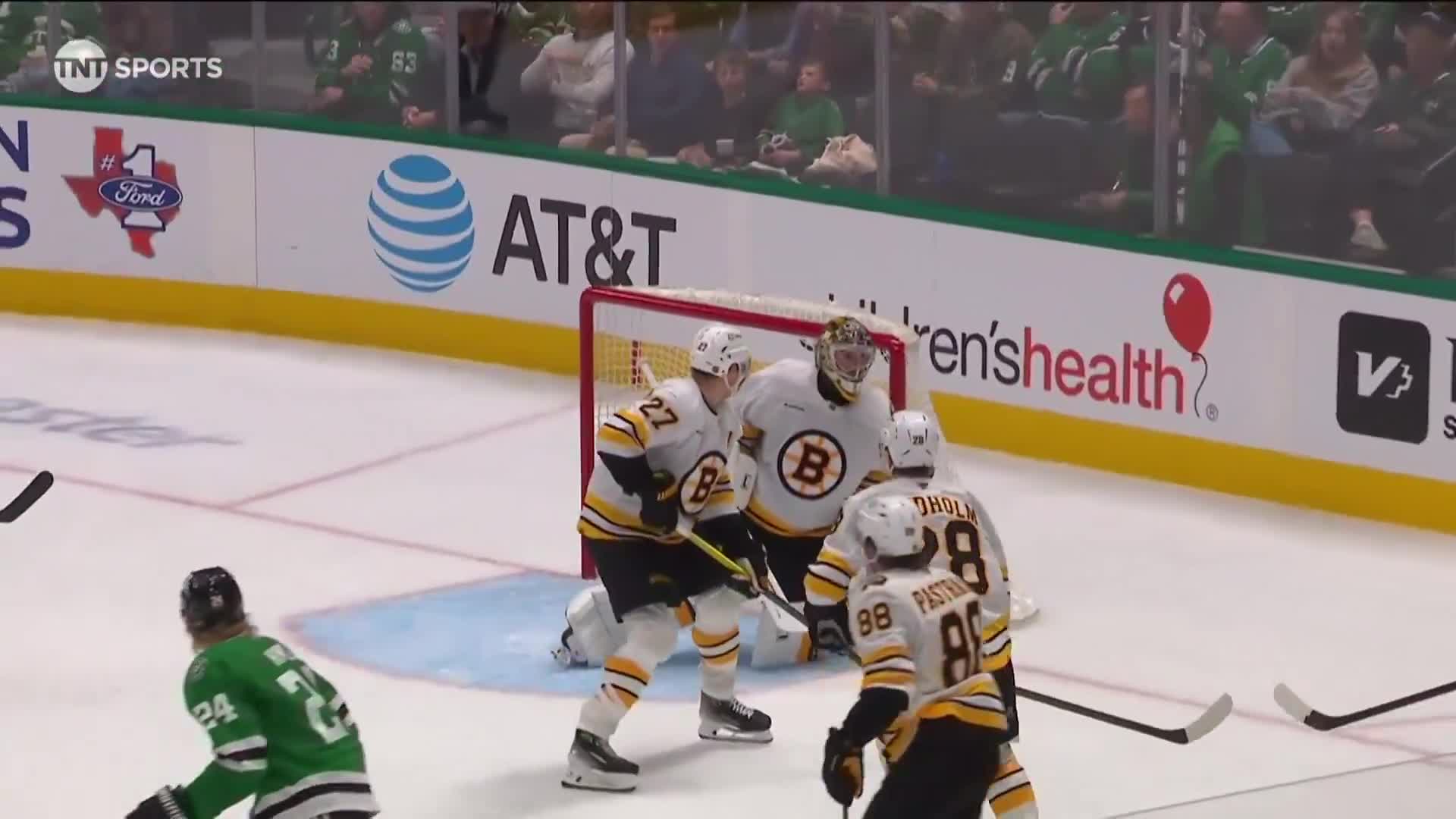 This angle of the Robertson snipe 