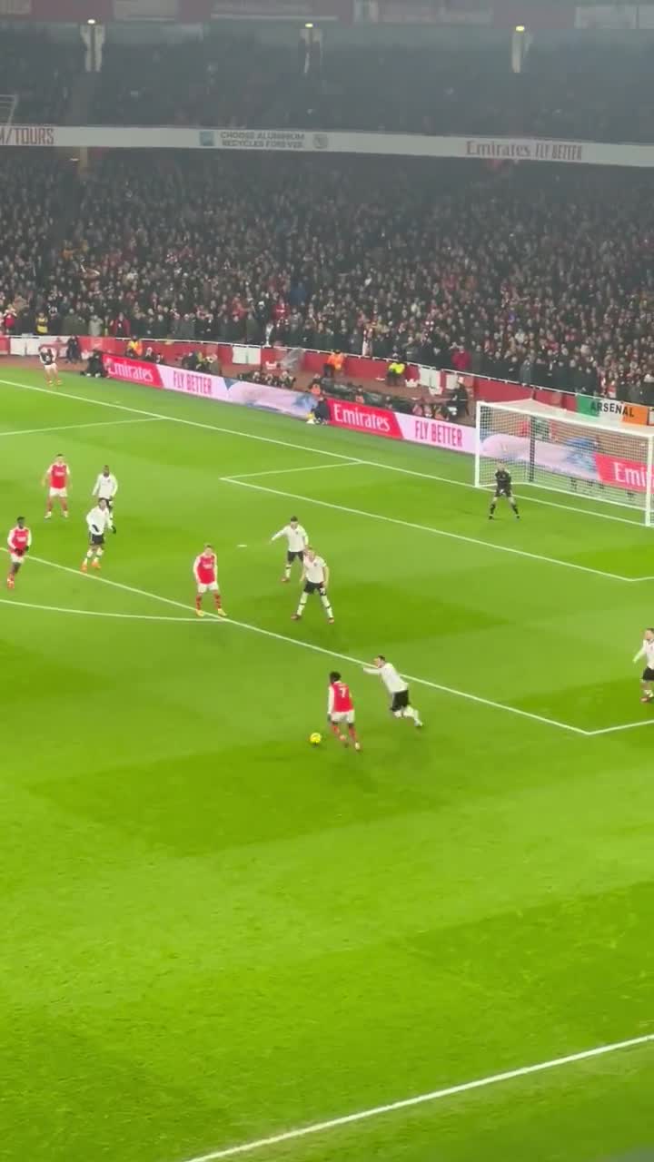 3 years ago today, @BukayoSaka87 score...