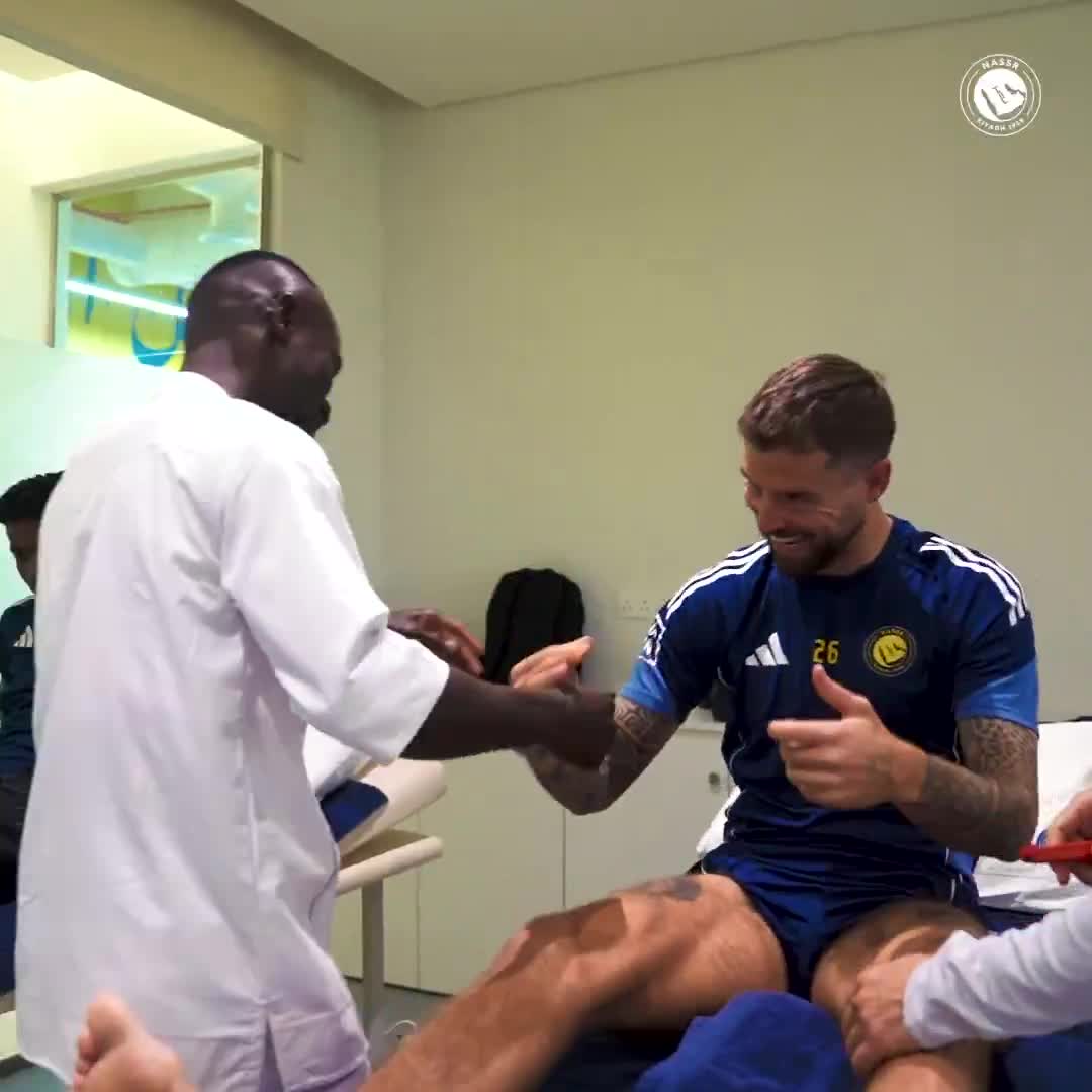 Look at Ronaldo & Al Nassr welcome Sadio...