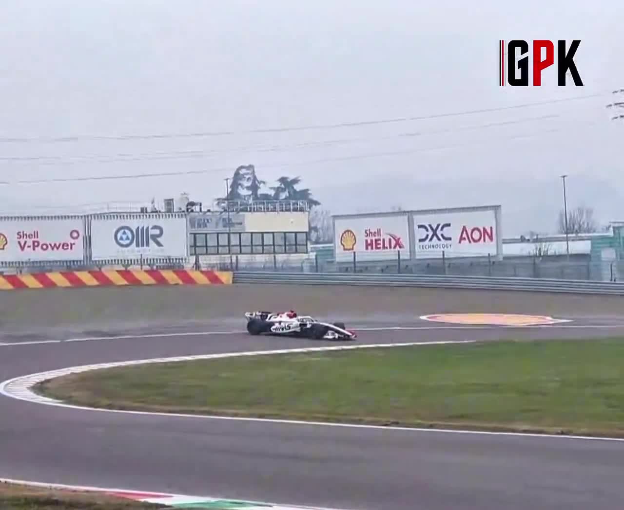 Bearman has spun in Fiorano