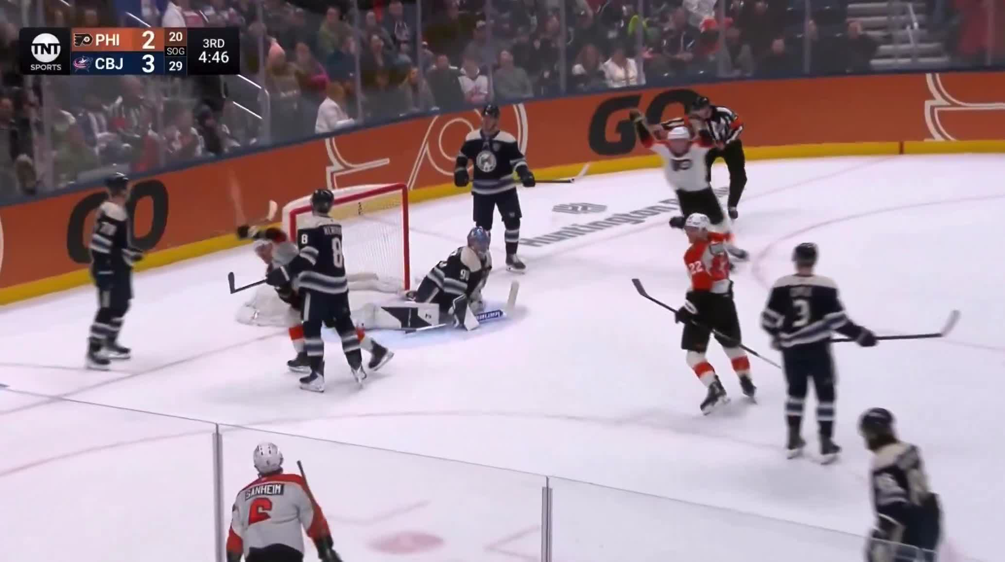 TRAVIS KONECNY COMPLETES THE HAT TRICK T...