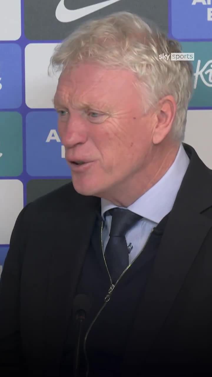 David Moyes' hilarious reaction to being...