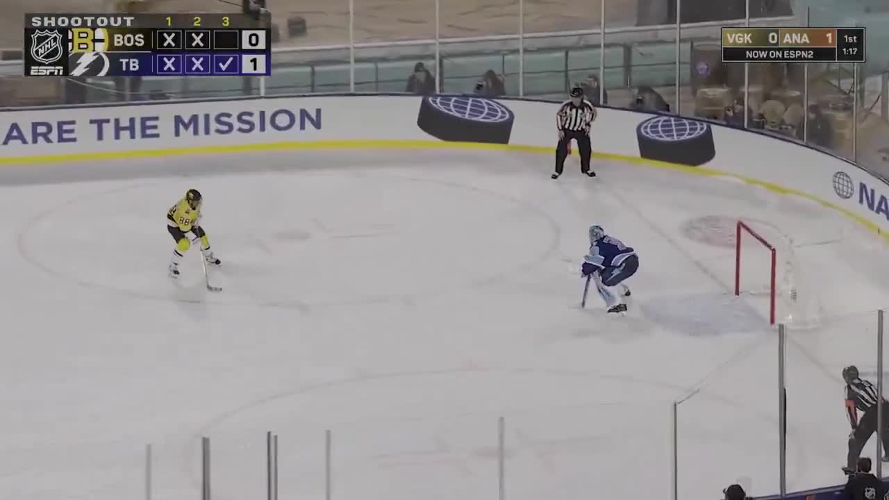 PASTA IS STOPPED AND THE LIGHTNING WIN A...
