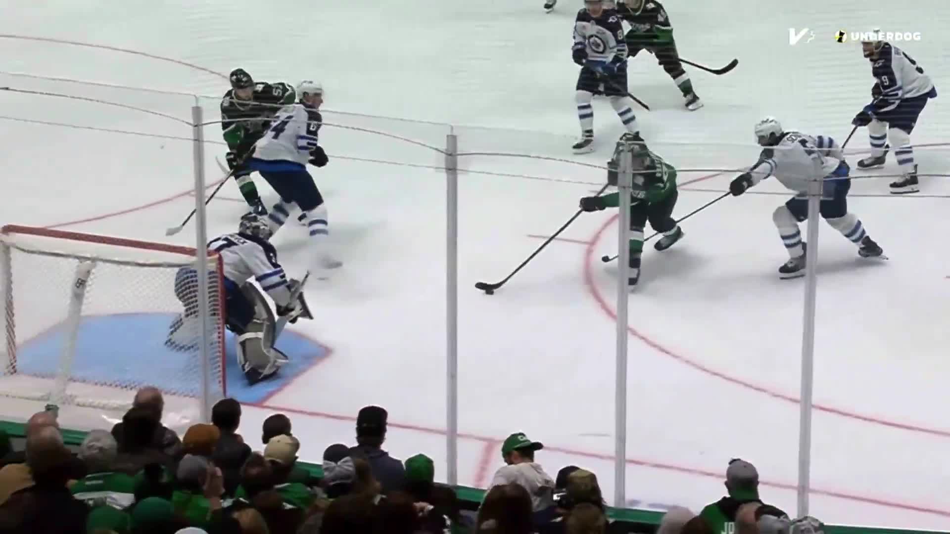 Mikko Rantanen UNDRESSES Luke Schenn bef...