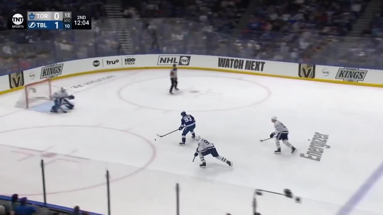 Kucherov's 700th career assist is finish...