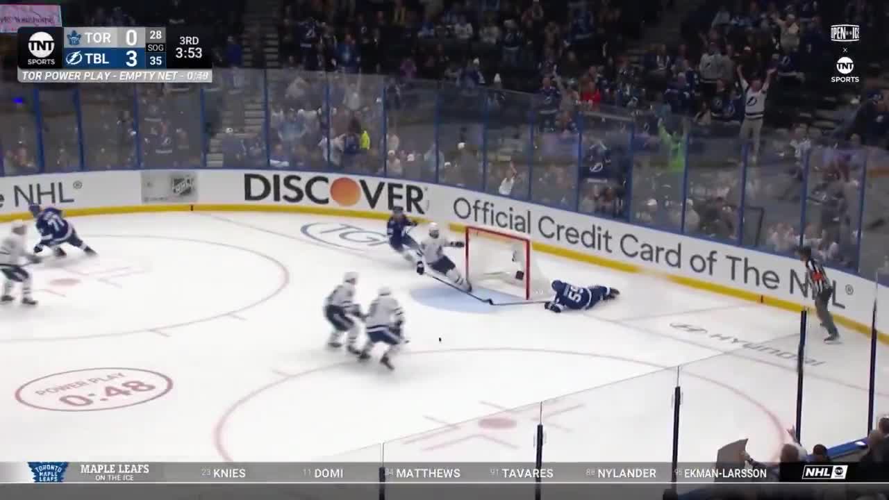 Guentzel with easy empty ne... OH NO HE ...