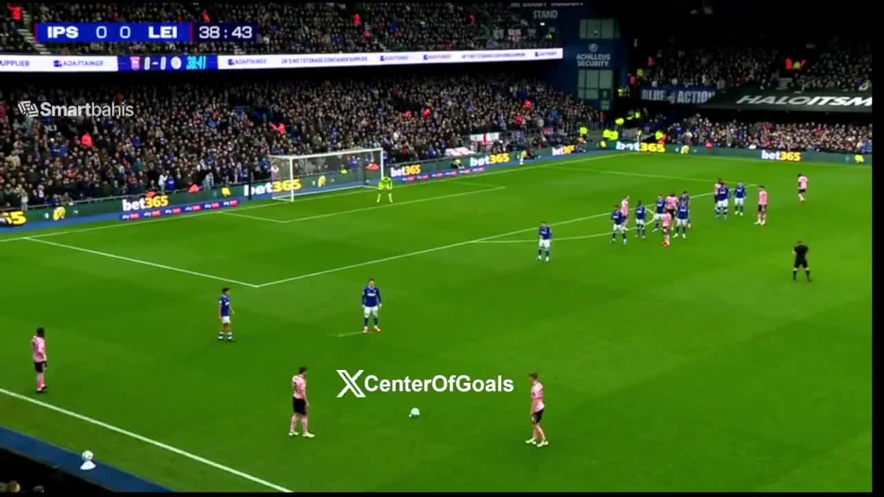 Patson Daka cooly finish Ipswich 0-1 L... (1)