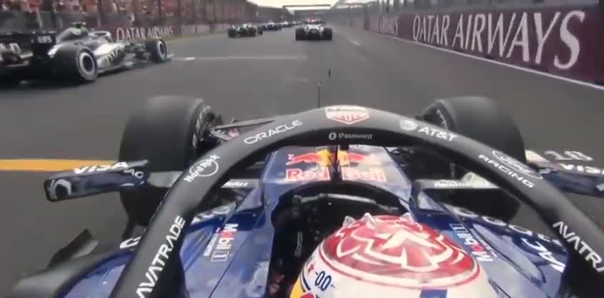 Max Verstappen first lap was the DEFINIT...