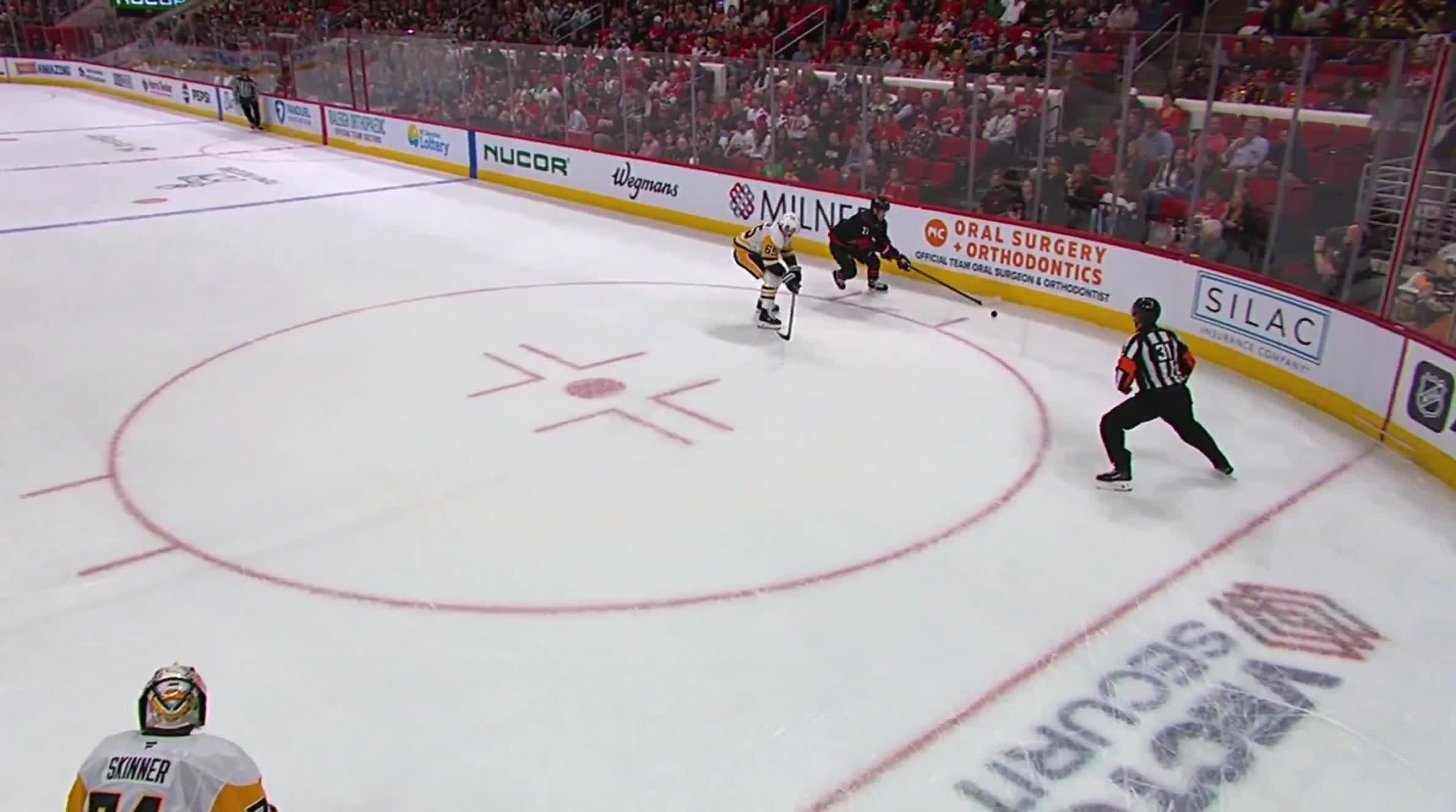 Nikolaj Ehlers needed assistance getting...