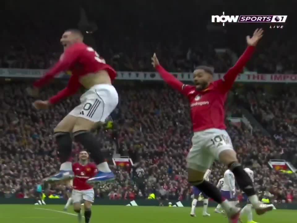 Cunha with Sesko celebration  (1)