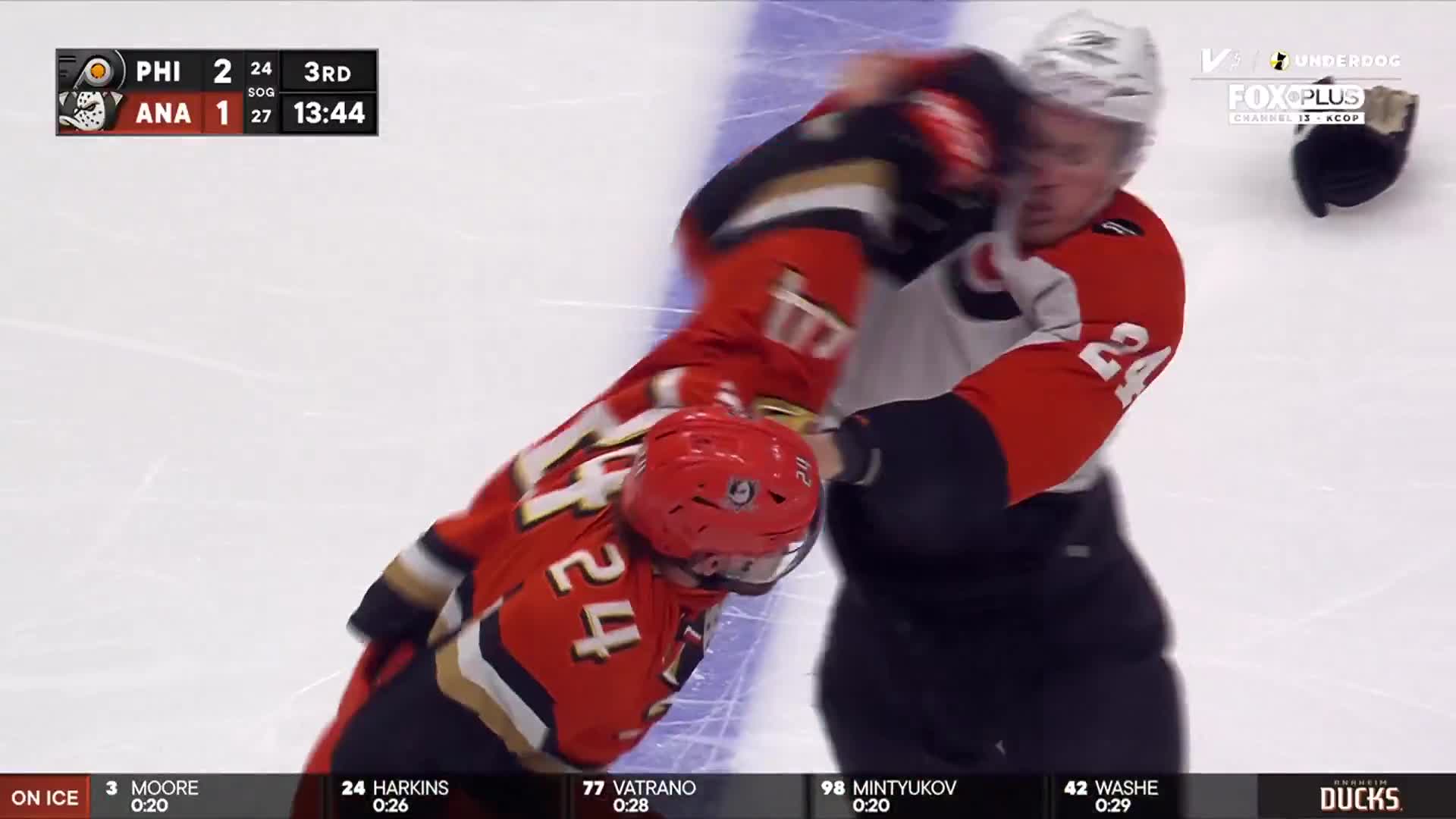 Nick Seeler took care of Jansen Harkins in this tilt