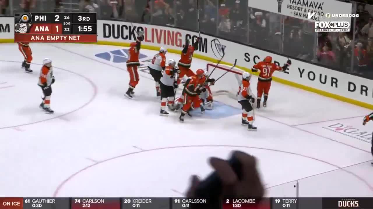 LEOOOOOOO ties it with two minutes left