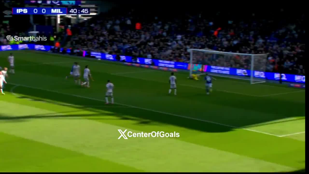 Ipswich 1-0 Millwall - Jack Clarke 41'