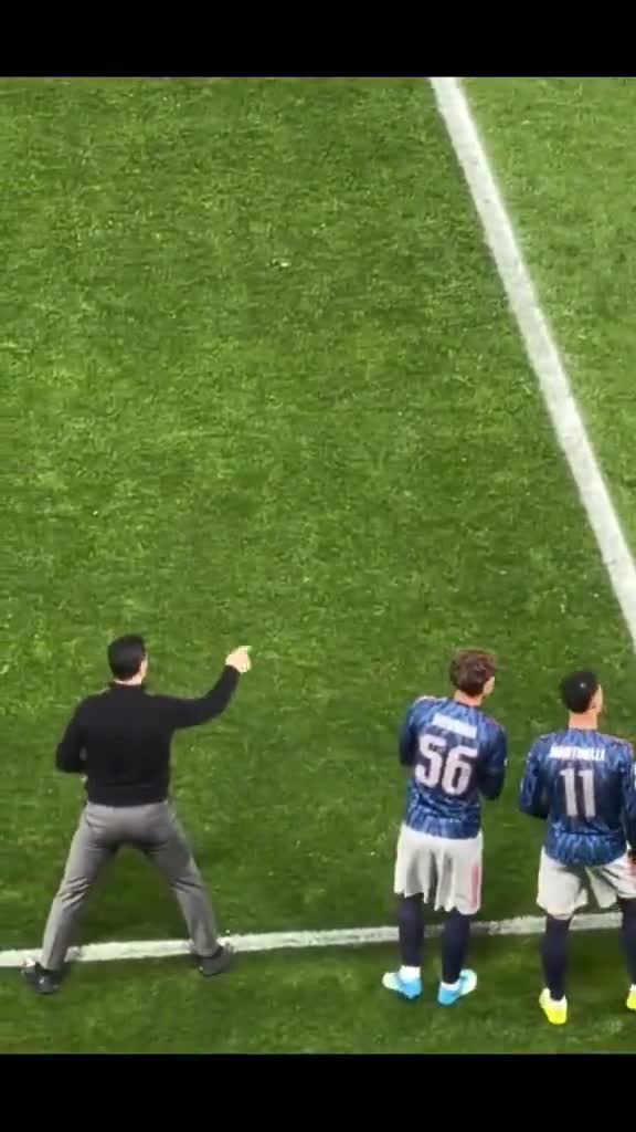 Look at how Mikel Arteta adjusts tactics and makes substitutions to turn the game around for Arsenal