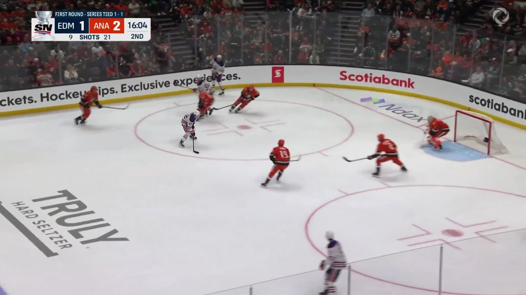KASPERI KAPANEN TIES IT WITH HIS 3RD GOAL IN 3 GAMES
