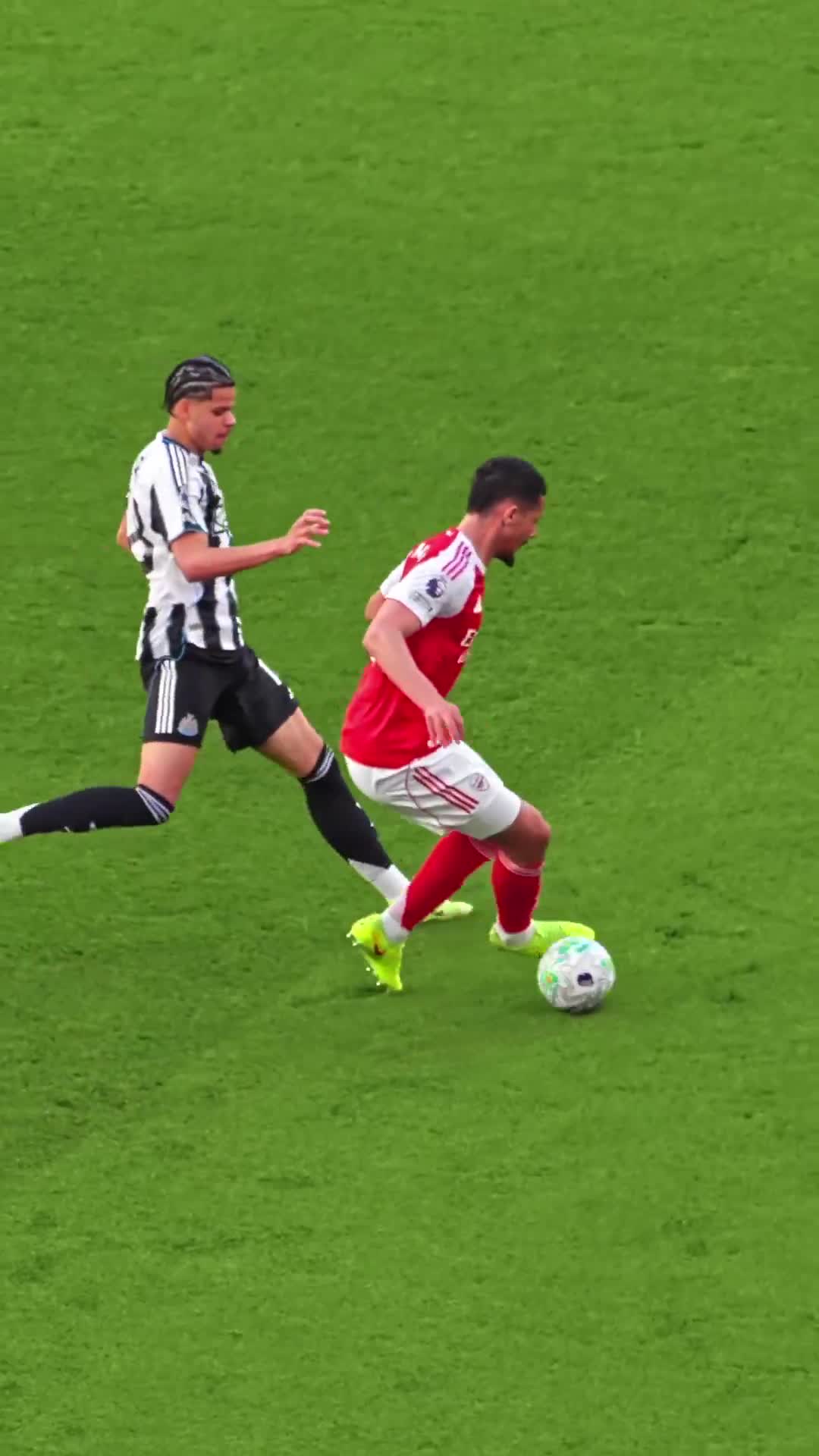 William Saliba, always calm under pressure.