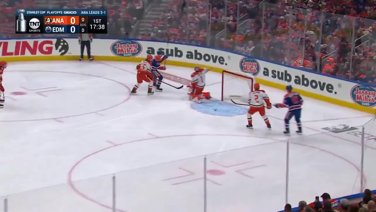 BOUCH WITH A BEAUTY OF A PASS TO PODKOLZIN TO START THE SCORING!