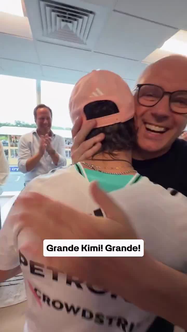 Kimi Antonelli’s greeting to Lionel Messi and his family after winning the Miami Grand Prix.