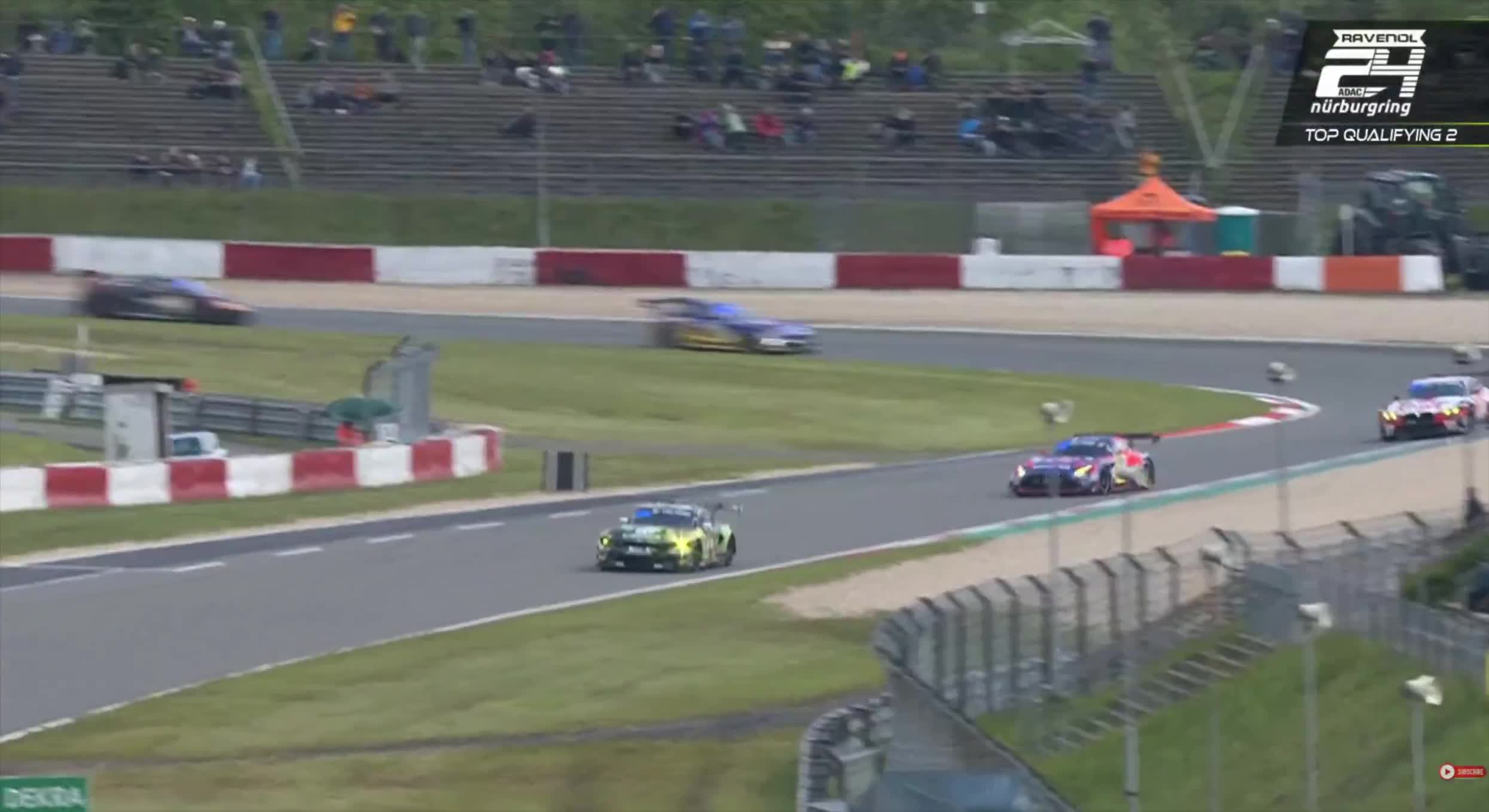 Max Verstappen on track doing his qualifying session