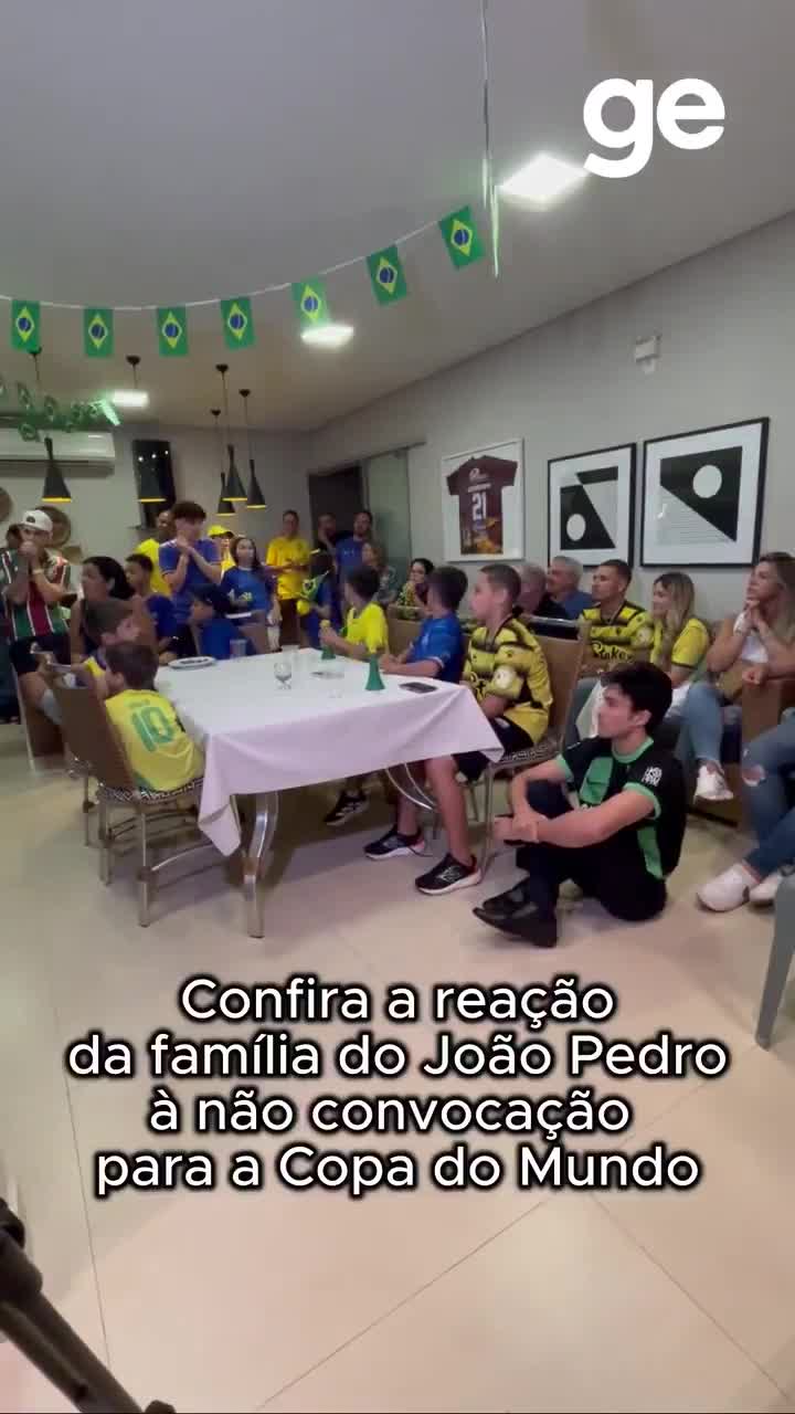 João Pedro's family 🇧🇷 had gathered and waited all evening for Carlo Ancelotti to say the name of the Chelsea player