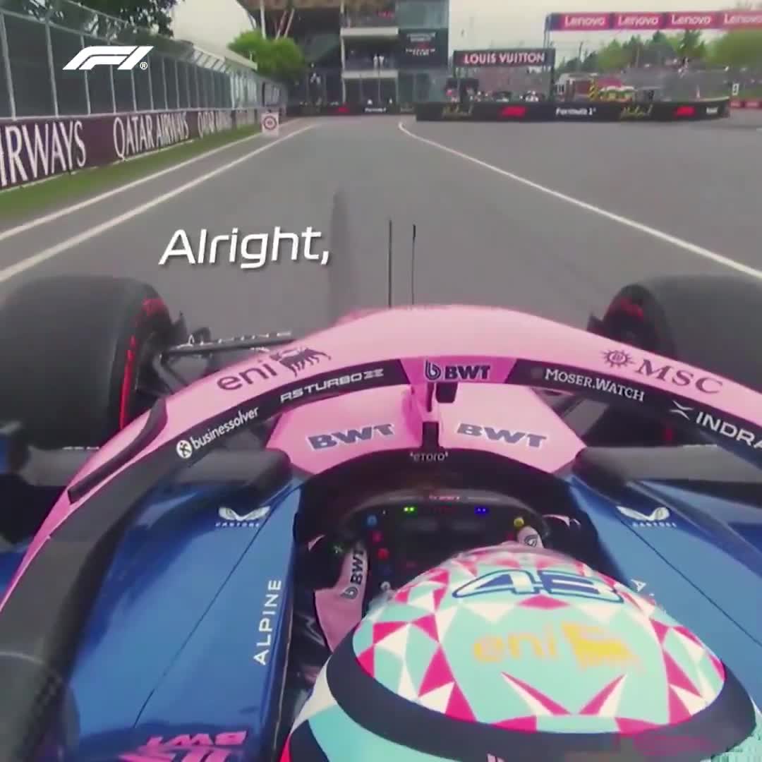 Franco Colapinto celebrates making it through to Q3