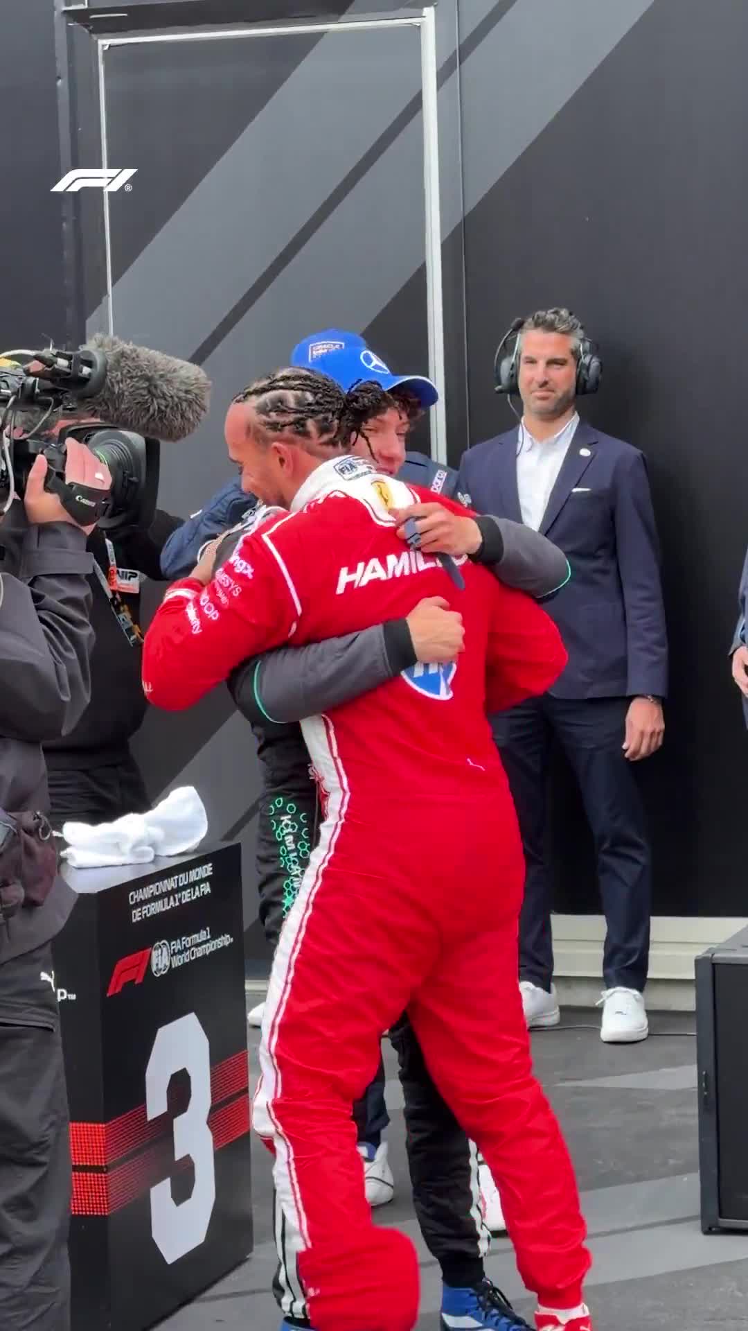 Kimi gets the Lewis lift treatment