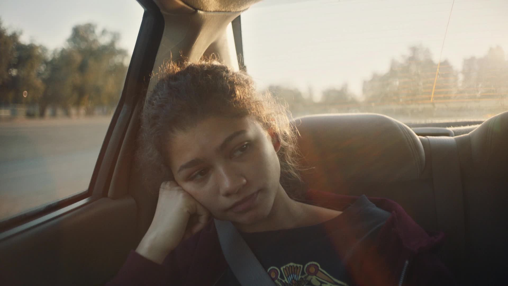 Euphoria.US.S01E02.Stuntin.Like.My.Daddy.1080p.AMZN.WEB-DL.DDP5.1.H.264-KiNGS