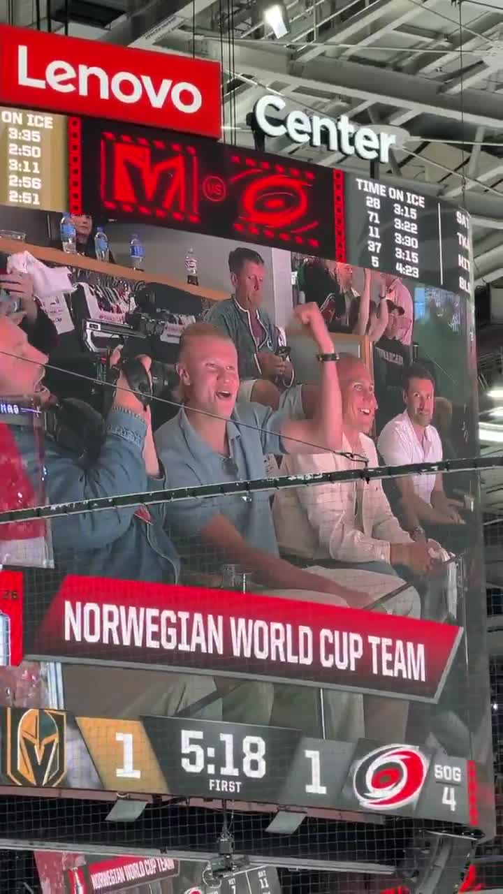 Erling Haaland enjoying some hockey at the Stanley Cup Final