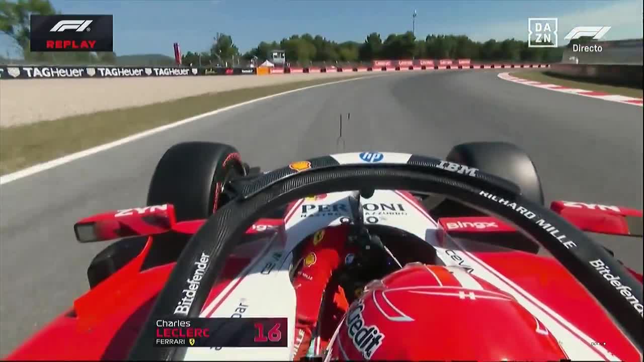 Major crash for Charles Leclerc in Q3 💔