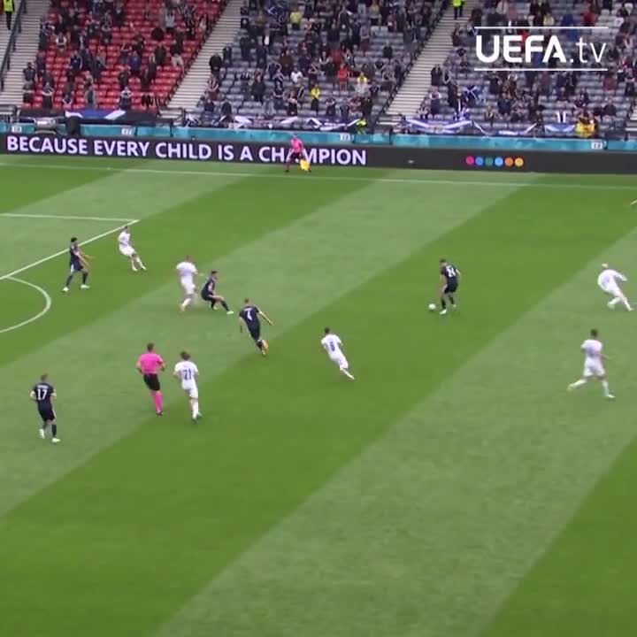 5 years ago today, Patrik Schick's great long-range goal vs Scotland