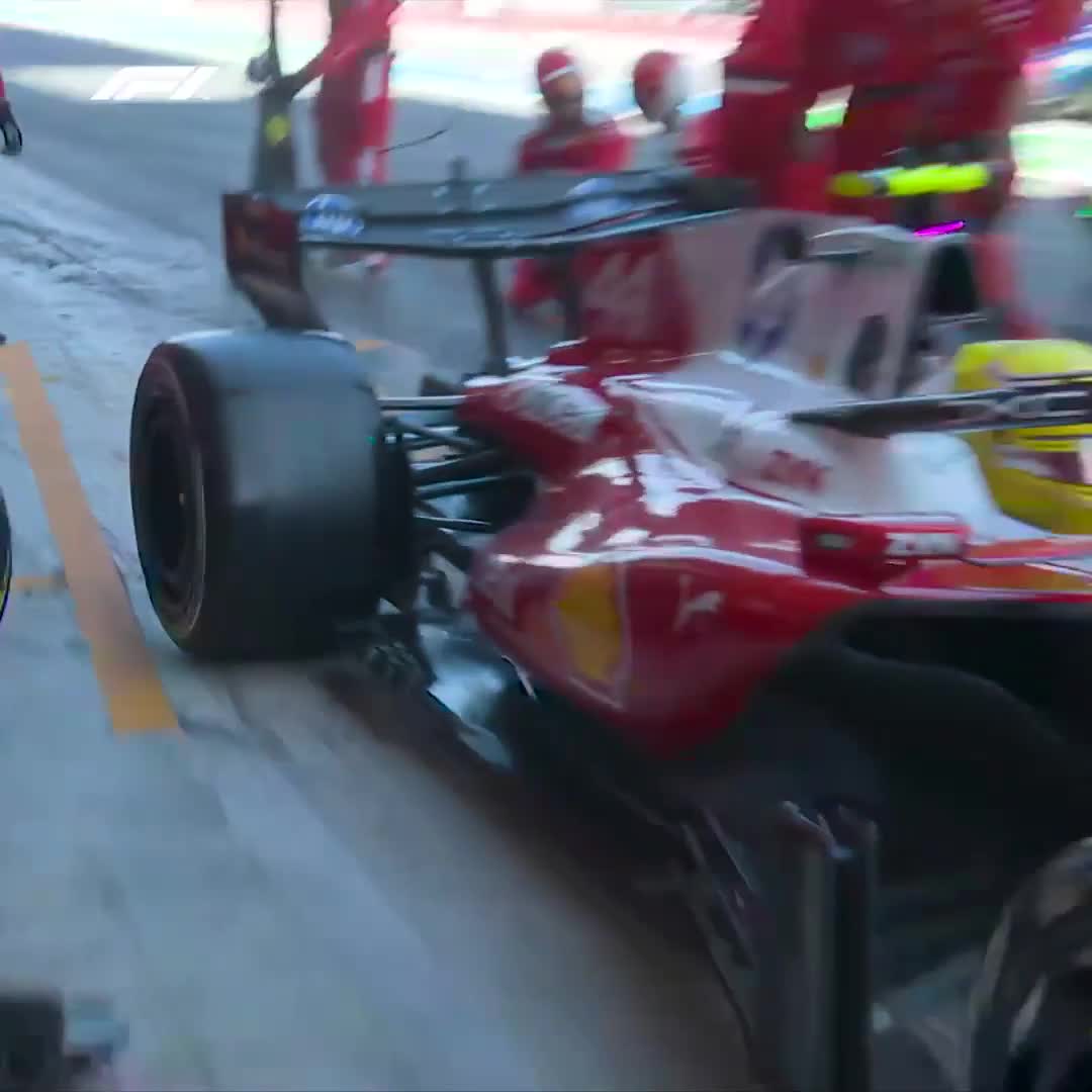 The Ferrari pit crew were delighted with that pit stop