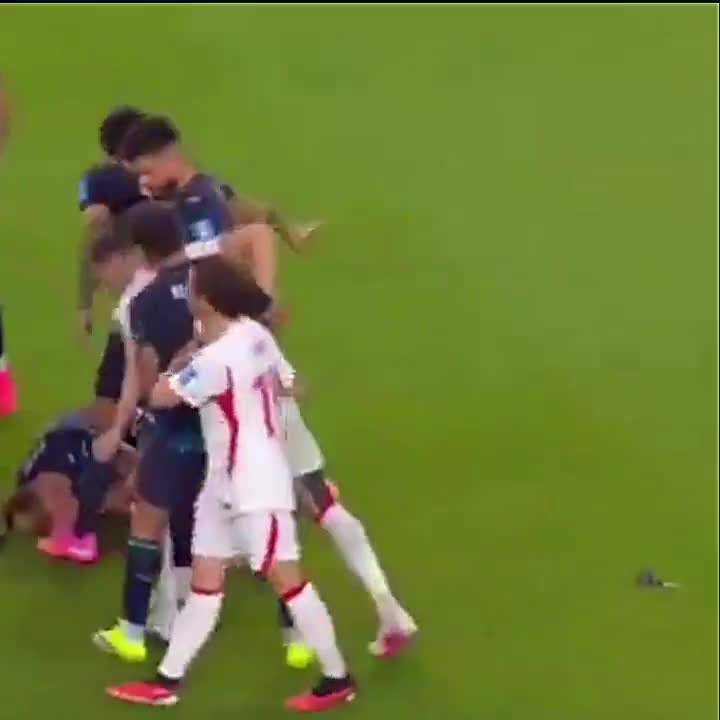 Matias Galarza Wears the Referee's Watch During Turkey vs Paraguay