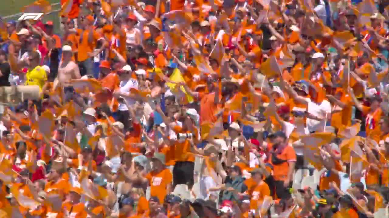 Orange Army singing Du Du Du Max Verstappen